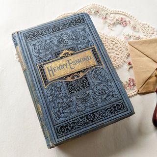 1912年　装丁のディテールがとても美しいアンティーク本♪ 古書(洋書)