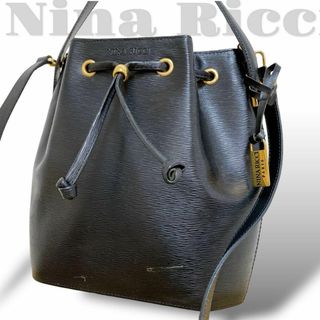 ニナリッチ(NINA RICCI)の美品【ニナリッチ】2way ショルダーバッグ 巾着 レザー ブラック(ショルダーバッグ)