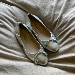 PRADA(バレエシューズ)のフリマアイテム一覧 PRADA(バレエシューズ)のフリマアイテム一覧