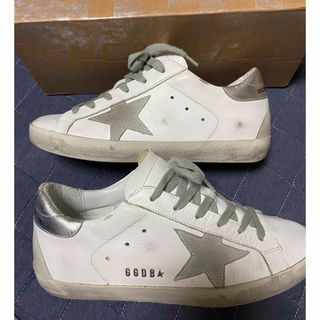 ゴールデングース(GOLDEN GOOSE)のゴールデングース　GOLDENGOOSE スニーカー(スニーカー)