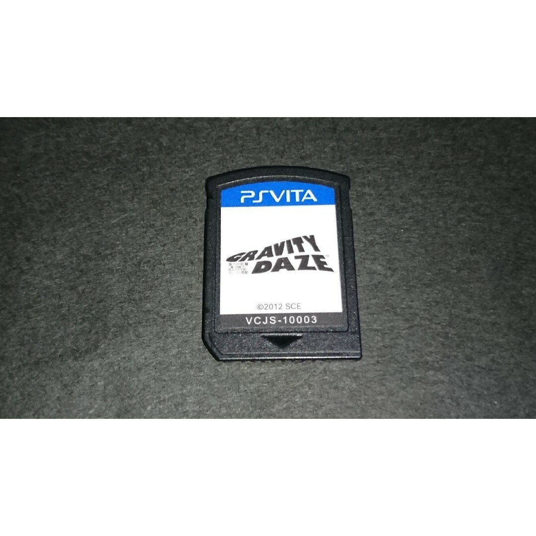 PlayStation Vita(プレイステーションヴィータ)のPSVITA GRAVITY DAZE (グラビティデイズ) エンタメ/ホビーのゲームソフト/ゲーム機本体(携帯用ゲームソフト)の商品写真