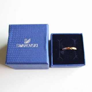 スワロフスキー(SWAROVSKI)の【美品】スワロフスキー Curly リング(リング(指輪))