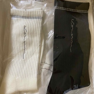 小泉光咲　Embroidery socks Mサイズ　2足セット(ソックス)