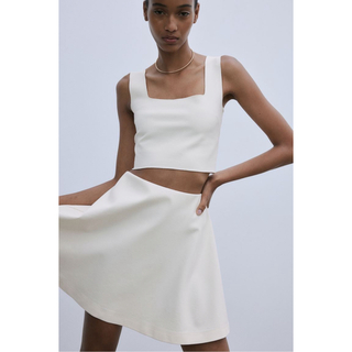 エイチアンドエム(H&M)のＨ＆Ｍ 新品NEW Aラインスカート ハイウエスト ホワイトコーデ(ミニスカート)