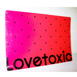 lovetoxic - 未使用【ラブトキシック 下敷き】かわいい お洒落 赤 レッド ドット柄 ピンク