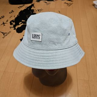 リーバイス(Levi's)の【新品未使用】LEVI'S リーバイス バケットハット 58cm ユニセックス(ハット)