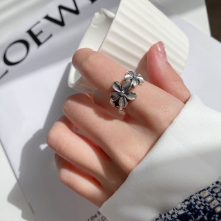 指輪 フラワー 花 可愛い 大人 上品 シルバー メタル フリーサイズ(リング(指輪))