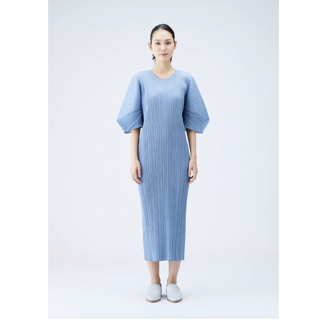 PLEATS PLEASE ISSEY MIYAKE - Pleats Please Monthly Colors PLEATS PLEASE ISSEY MIYAKE - Pleats Please Monthly Colors