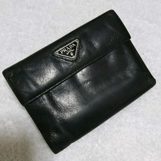 プラダ(PRADA)のＰＲＡＤＡ レザー折り財布(折り財布)