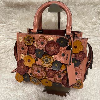 コーチ(COACH)の(極美品)大人気、コーチ、ハンドバッグ、ティーローズ、有名人着用、完売品、最高級(ハンドバッグ)