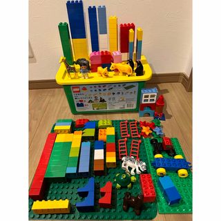 レゴデュプロ(レゴ デュプロ)のレゴデュプロ　7618 LEGO duplo ブロック　基礎板　楽しいどうぶつ(積み木/ブロック)