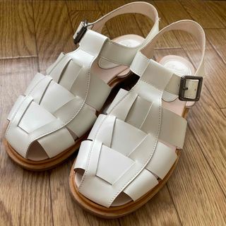 パラブーツ(Paraboot)のパラブーツ　IBERIS   グルカサンダル　白　サイズ4.5(サンダル)