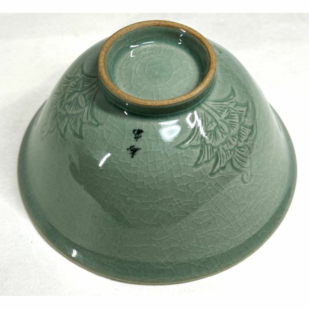 高麗青磁 壽安窯 張英安作(保証) 象嵌雲鶴文深茶碗 骨董 時代 高麗青磁 壽安窯 張英安作(保証) 象嵌雲鶴文深茶碗 骨董 時代