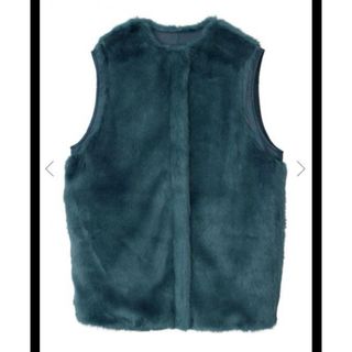 UND REVERSIBLE MOTTLED FUR VEST 新品タグ付き