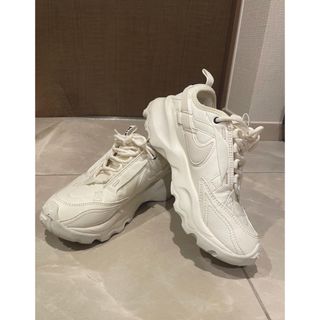 ナイキ(NIKE)のNIKE ナイキ ウィメンズ TC 7900(スニーカー)