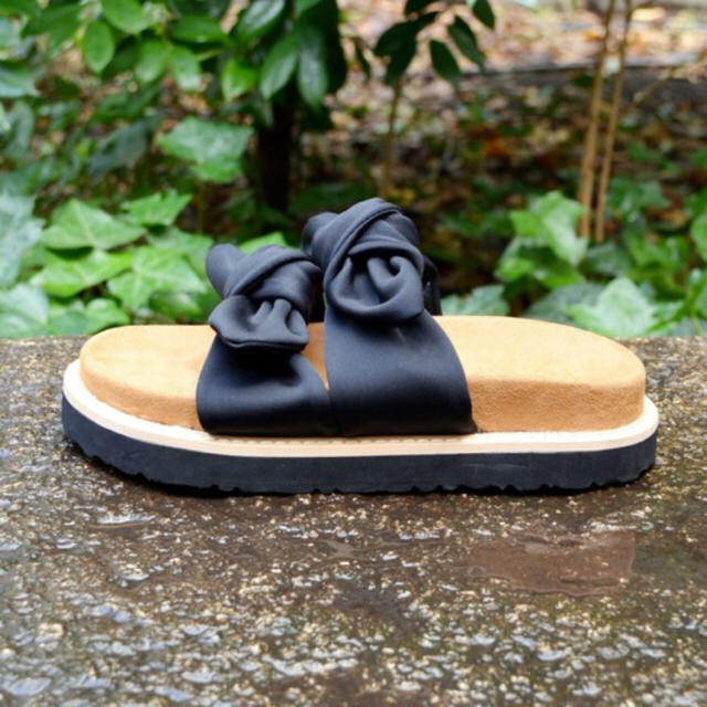 Khaju(カージュ)の※専用  khaju リボンサンダル レディースの靴/シューズ(サンダル)の商品写真