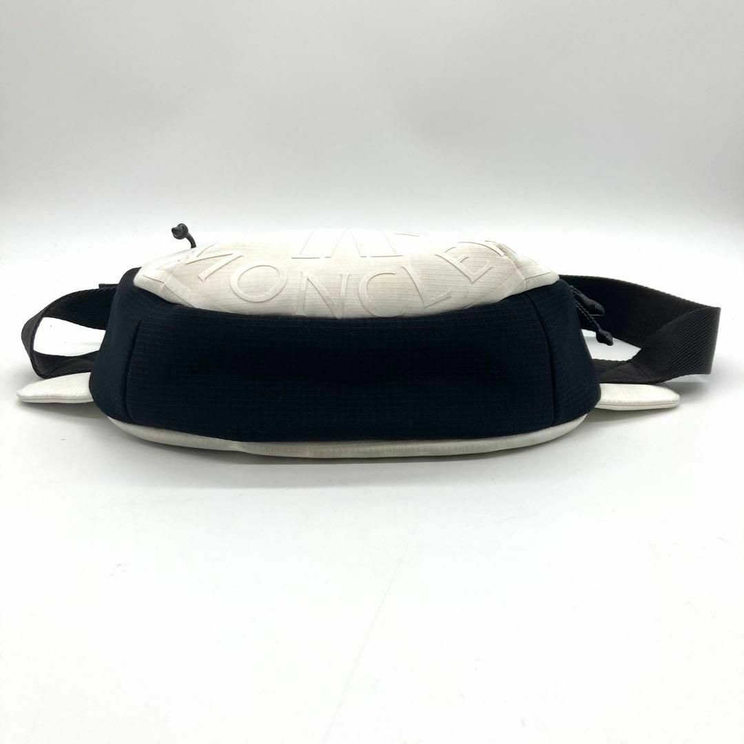 MONCLER - 【現行☆定番】モンクレール ウエストバッグ ボディ MONCLER - 【現行☆定番】モンクレール ウエストバッグ ボディ