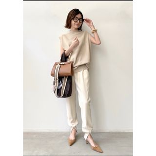 L'Appartement DEUXIEME CLASSE(パンツ ・ ベージュ系)の L'Appartement DEUXIEME CLASSE(パンツ ・ ベージュ系)の