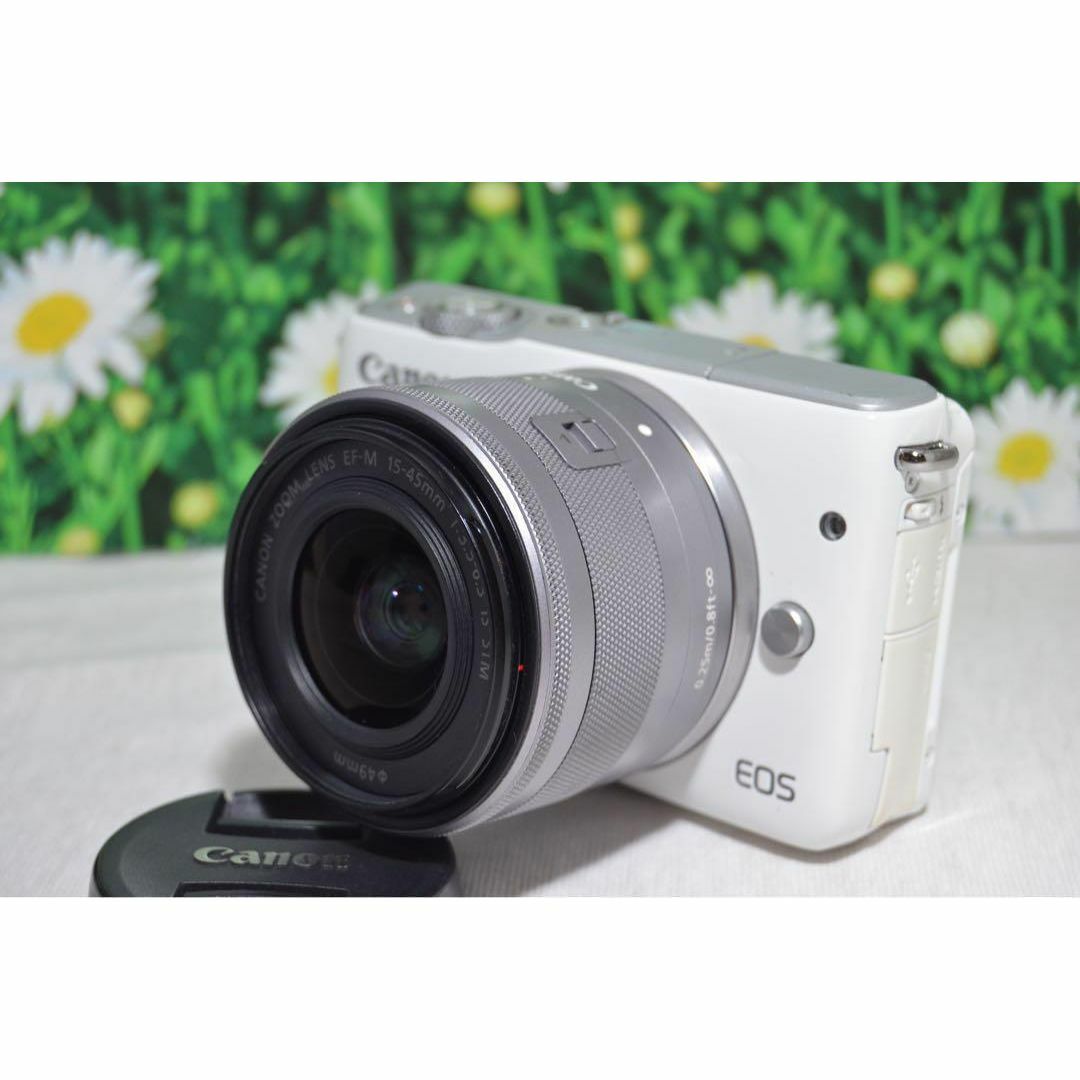 大人気のホワイト!軽量コンパクトで女性にオススメ❤Canon EOS 大人気のホワイト!軽量コンパクトで女性にオススメ❤Canon EOS