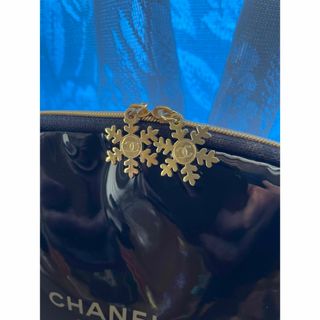 CHANEL - CHANELポーチ大サイズ希少雪の結晶