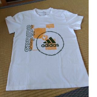 アディダス(adidas)のTシャツ　adidas(Tシャツ(半袖/袖なし))