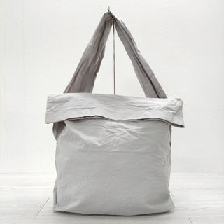 ミナペルホネン(mina perhonen)のmina perhonen papier bag ya9821 コットン ショルダーバッグ グレー レディース ミナペルホネン【中古】4-0523G◎(ショルダーバッグ)