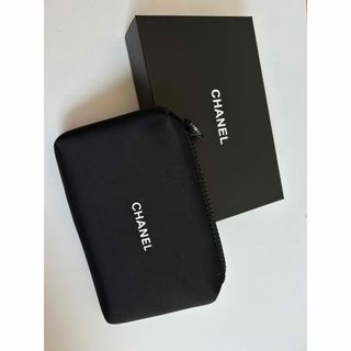 chanel シャネル ノベルティ 　ポーチ 箱付き