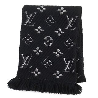 ルイヴィトン(LOUIS VUITTON)の美品○LOUIS VUITTON ルイヴィトン 2016年製 M75833 エシャルプ・ロゴマニア シャイン シルク混 モノグラム フリンジ付き マフラー ブラック シルバー 総柄 イタリア製 正規品 メンズ レディース(マフラー)