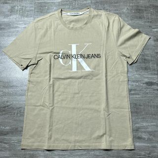 美品 Calvin Klein カルバンクライン ロゴ Tシャツ ベージュ L(Tシャツ/カットソー(半袖/袖なし))