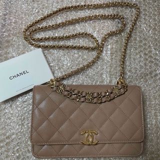 CHANEL - CHANEL シャネル　チェーンウォレット　レア　新品