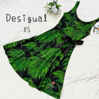 DESIGUAL - 【タグ付き】Desigualデシグアル ボタニカル柄　ワンピース　XS