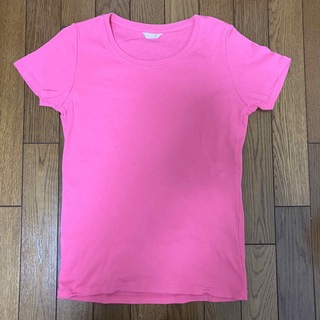 ユニクロ(UNIQLO)の未使用UNIQLOユニクロピンクTシャツＭ(Tシャツ(半袖/袖なし))