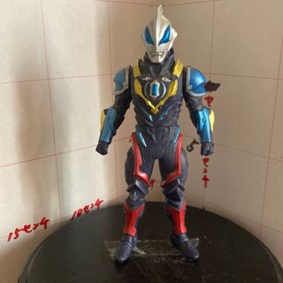 BANDAI - ウルトラシリーズソフビ　 ウルトラマンジード　 バンダイ 高さ14センチ 