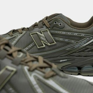 ニューバランス(New Balance)のm1906r 27cm 新品 タグ付き 箱付き grey moss dark(スニーカー)