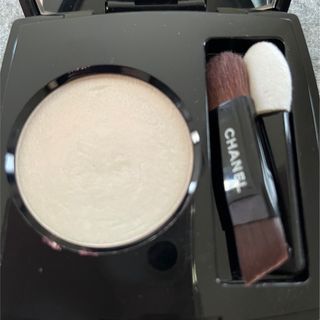 CHANEL - CHANEL オンブルエサンシエル　220ブラン　ペール