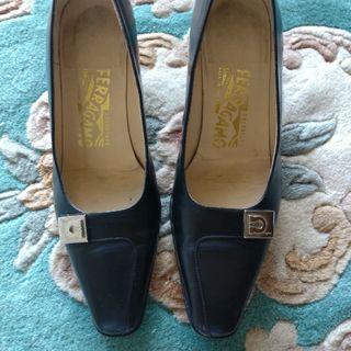 サルヴァトーレフェラガモ(Salvatore Ferragamo)のフェラガモパンプス(ハイヒール/パンプス)