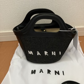 マルニ(Marni)のマルニ🖤トロピカリアカゴバッグトート(トートバッグ)
