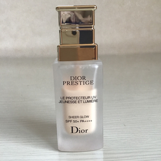 ディオール(Dior)のDior プレステージ ホワイト ル プロテクター UV ルミエール (化粧下地)