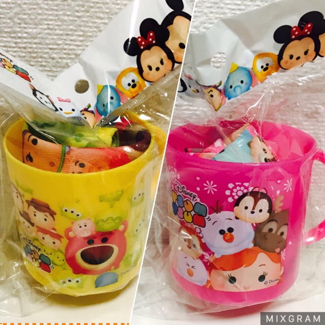 Disney(ディズニー)の【再出品！】ツムツム♡コップ&巾着セット♡4種詰め合わせ【バラ売りもOK】 エンタメ/ホビーのおもちゃ/ぬいぐるみ(キャラクターグッズ)の商品写真