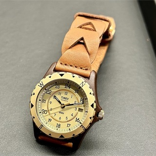 TIMEX - タイメックス サファリ TW2P88300 腕時計 アナログ レザーベルト
