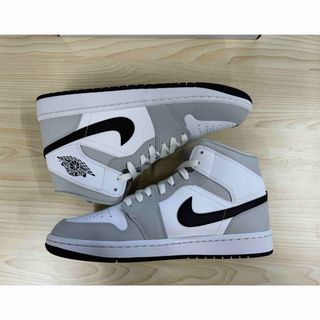 ナイキ(NIKE)のNIKE Wmns Air Jordan 1 Mid "Grey Fog"(スニーカー)