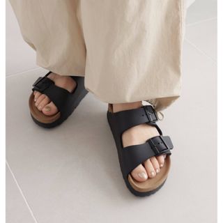 ビルケンシュトック(BIRKENSTOCK)のbirkenstockarizonaplatformpapillioサンダル厚底(サンダル)