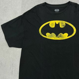 バットマン　ロゴプリント　エンブレム　ムービーTシャツ　古着　ブラック　2XL(Tシャツ/カットソー(半袖/袖なし))