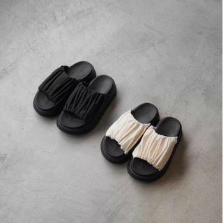 トゥデイフル(TODAYFUL)のTODAYFUL Gather Volume Sandals(サンダル)