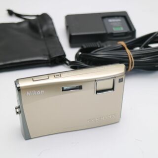 ニコン(Nikon)の中古 COOLPIX S60 リッチゴールド M111(コンパクトデジタルカメラ)