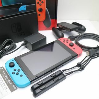 ニンテンドースイッチ(Nintendo Switch)の新品同様 Nintendo Switch ネオンブルーネオンレッド M111(家庭用ゲーム機本体)