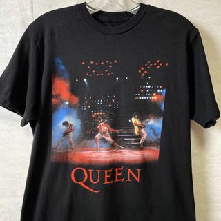 ミュージックティー(MUSIC TEE)の公式プリントロゴあり　クイーンQUEEN　ライブＴシャツ　黒ブラック　メンズ古着(Tシャツ/カットソー(半袖/袖なし))