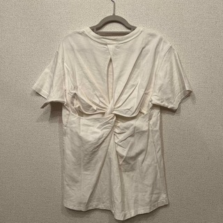 トゥデイフル(TODAYFUL)のTodayful バックオープンTシャツ(Tシャツ/カットソー(半袖/袖なし))