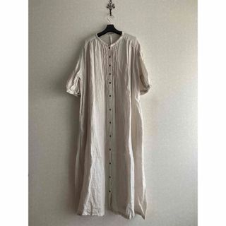 ネストローブ(nest Robe)のTUTIE. ツチエ リネンワンピース 淡いグレージュ系 羽織り(ロングワンピース/マキシワンピース)