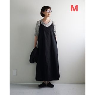 ムジルシリョウヒン(MUJI (無印良品))の無印良品   シワになりにくい　 ブロードキャミソールワンピース   婦人Ｍ・黒(ロングワンピース/マキシワンピース)